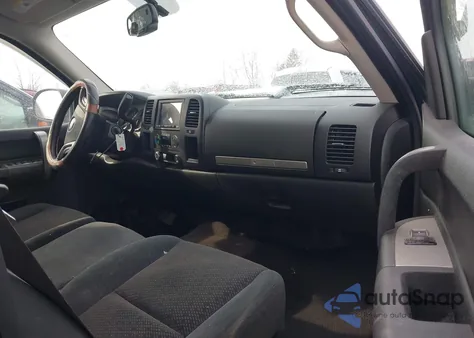 2007 Chevrolet Silverado 1500 Lt1 z USA, uszkodzony, nr VIN 2GCEC13C671626319